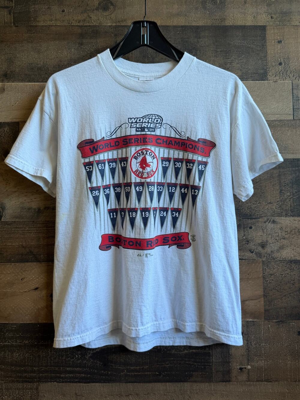 Vintage 2004 Boston Red Sox World Series Champion Roster TShirt-Youth XL/Adult S